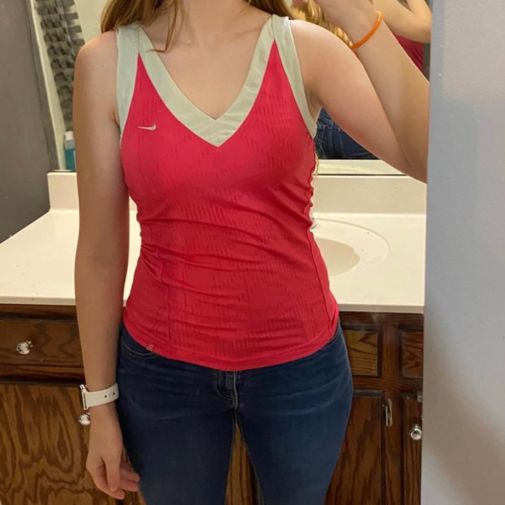NIKE TANK TOP